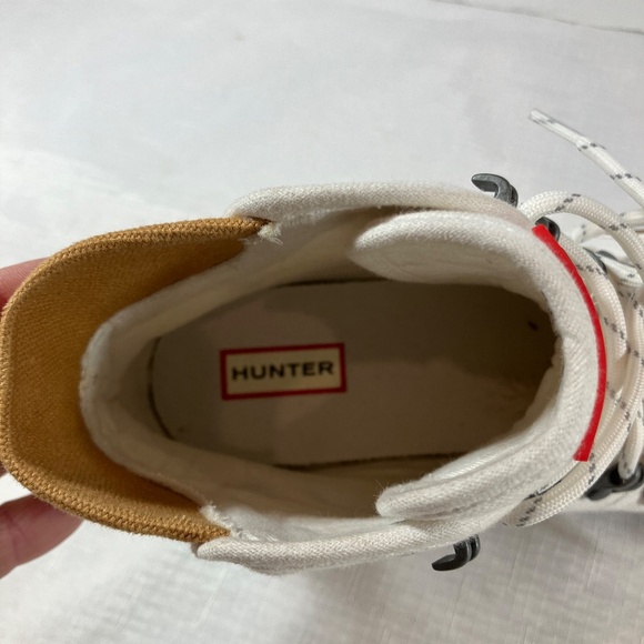NWOT Hunter Desert Canvas Commando Boots, Off-White, Women's Size 11 - Picture 10 of 12